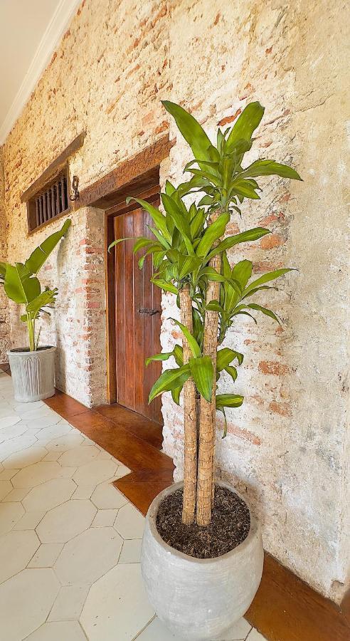 Amara Living Aparthotel Cartagena Bagian luar foto