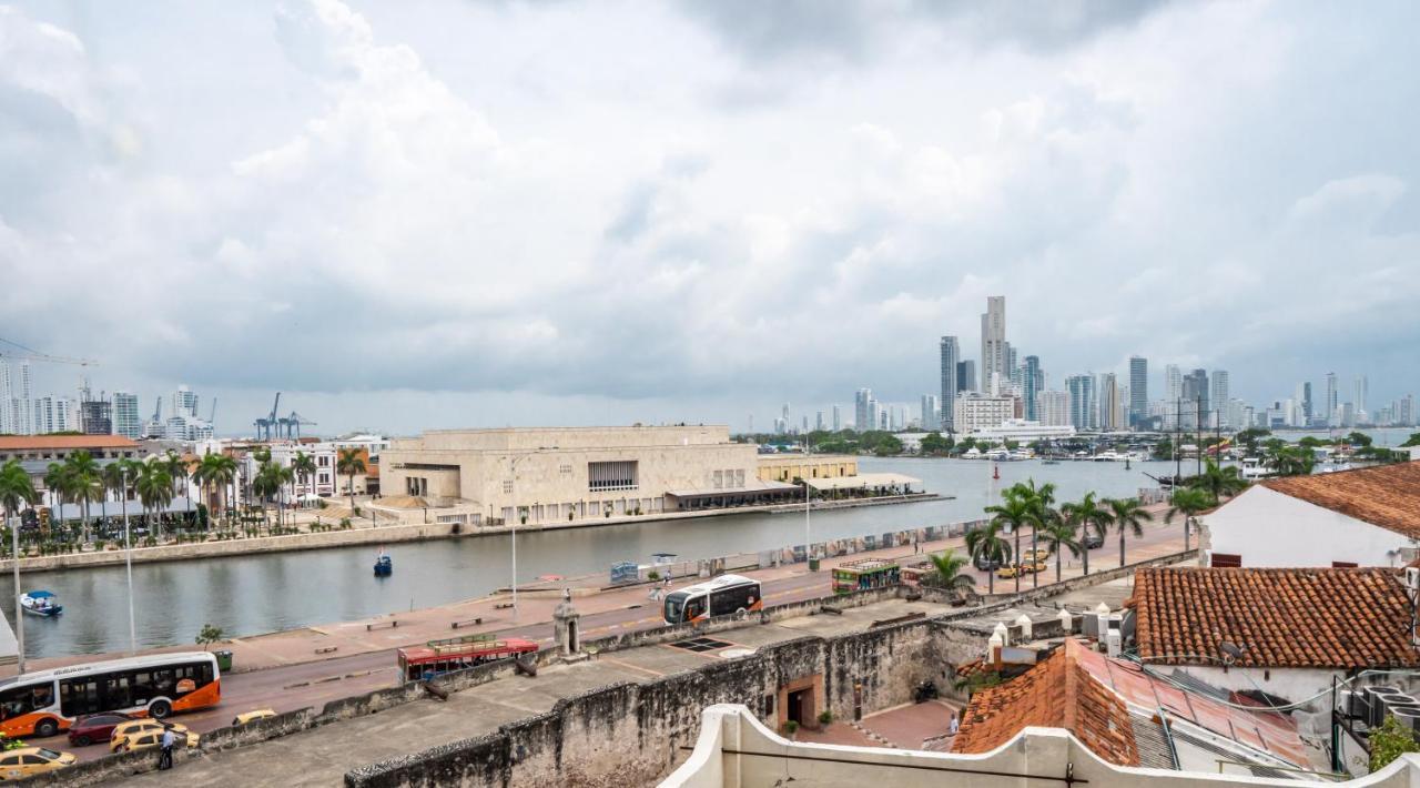 Amara Living Aparthotel Cartagena Bagian luar foto